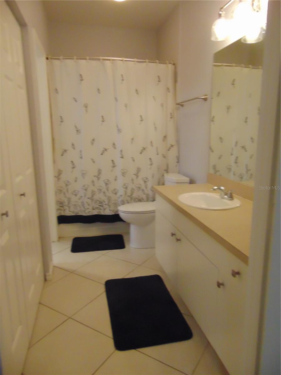 4323 BAYSIDE VILLAGE DR #102 — photo 16
