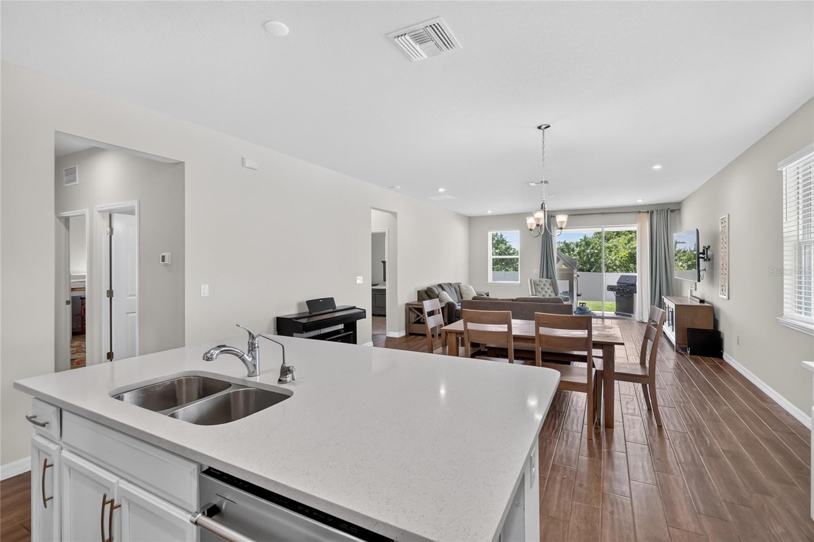 13520 PALMERA VISTA DR — photo 12