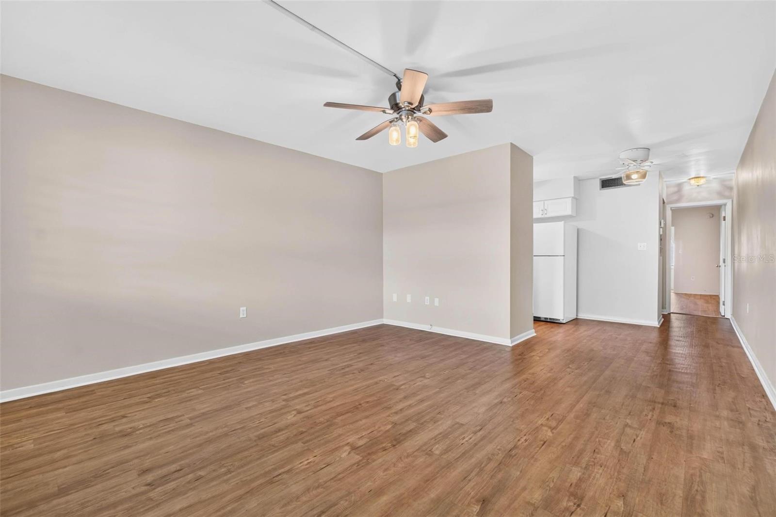 138 36TH AVE N #208 W — photo 13