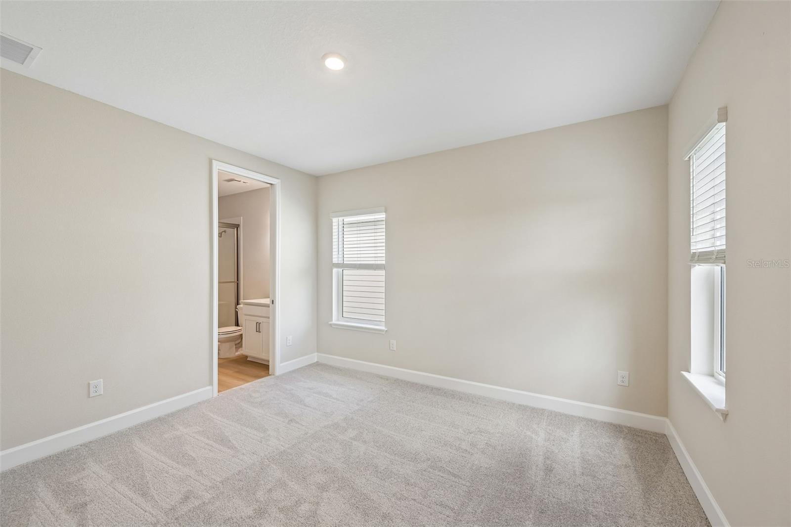7057 FOXBORO WAY — photo 25