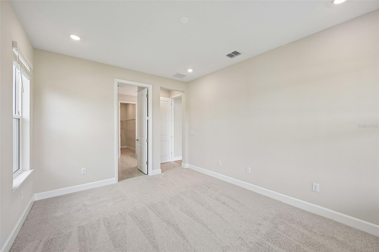 7057 FOXBORO WAY — photo 16