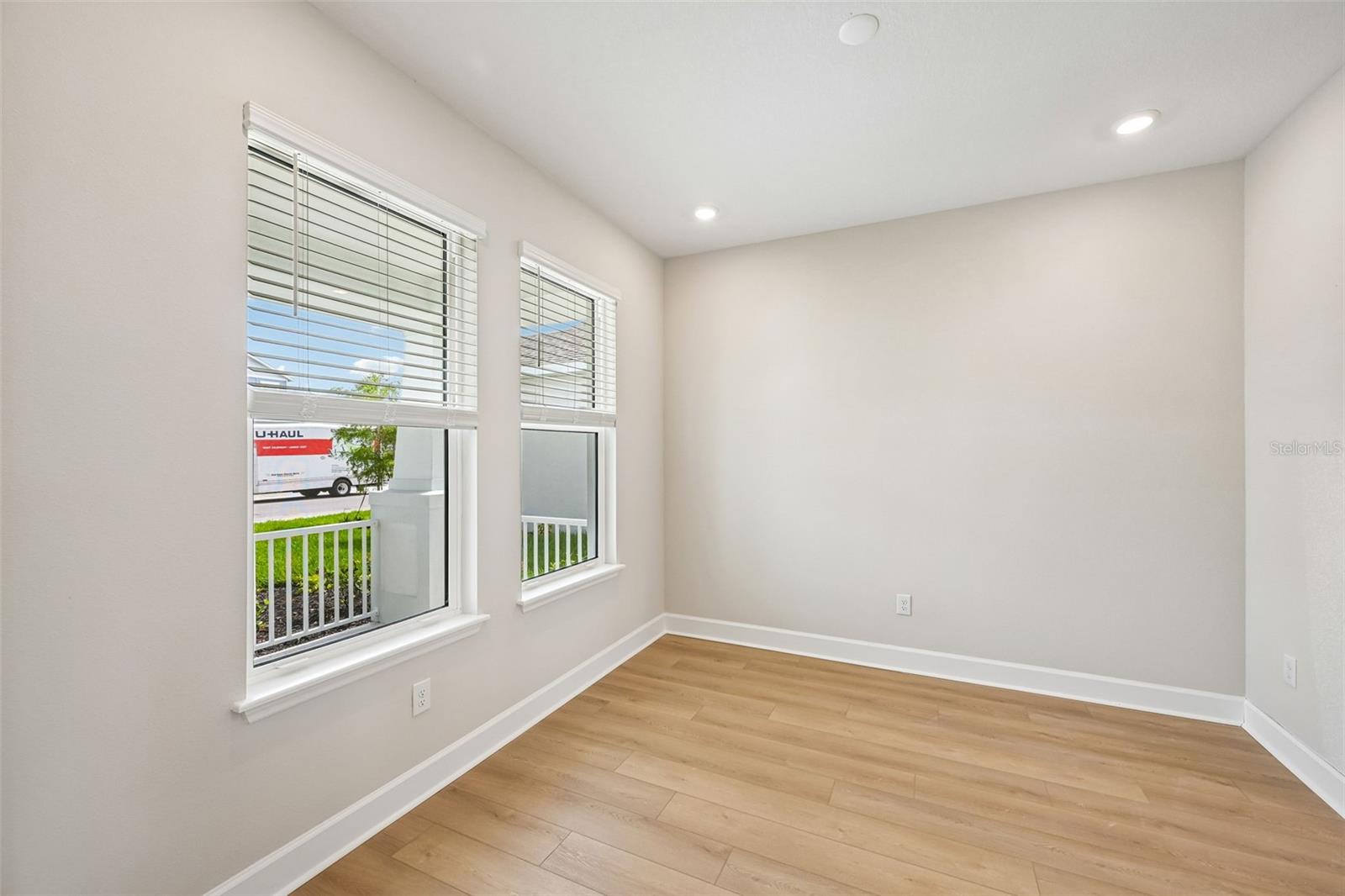 7057 FOXBORO WAY — photo 8