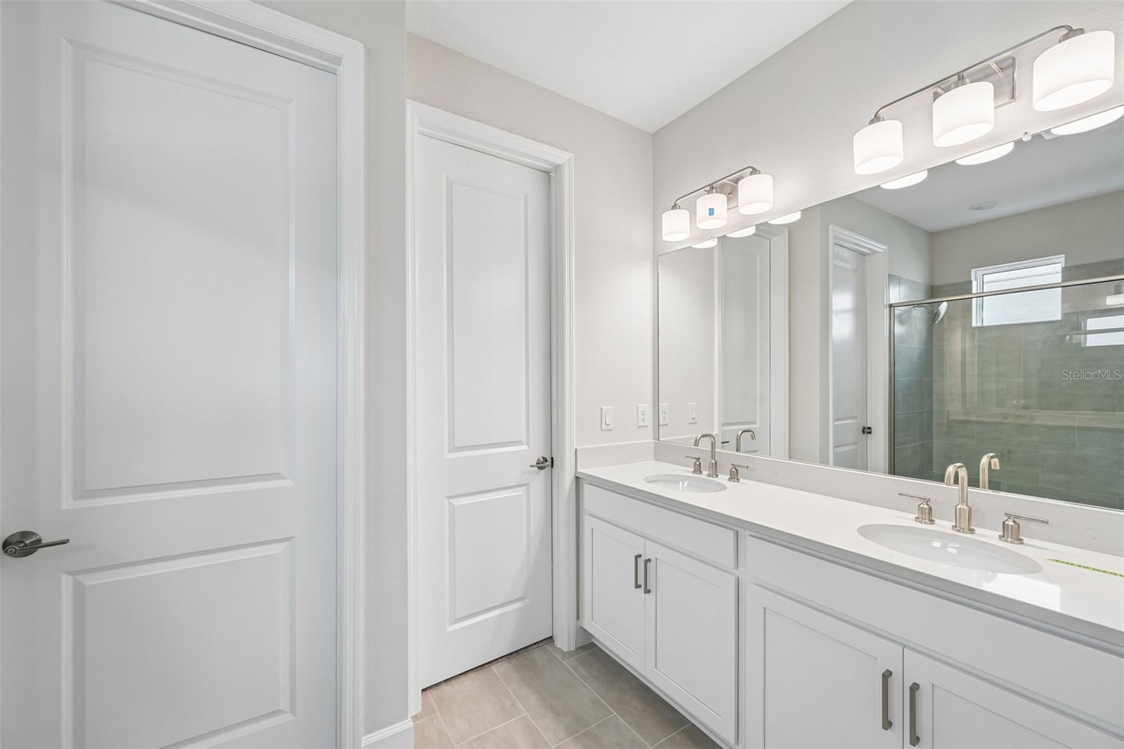 7057 FOXBORO WAY — photo 18