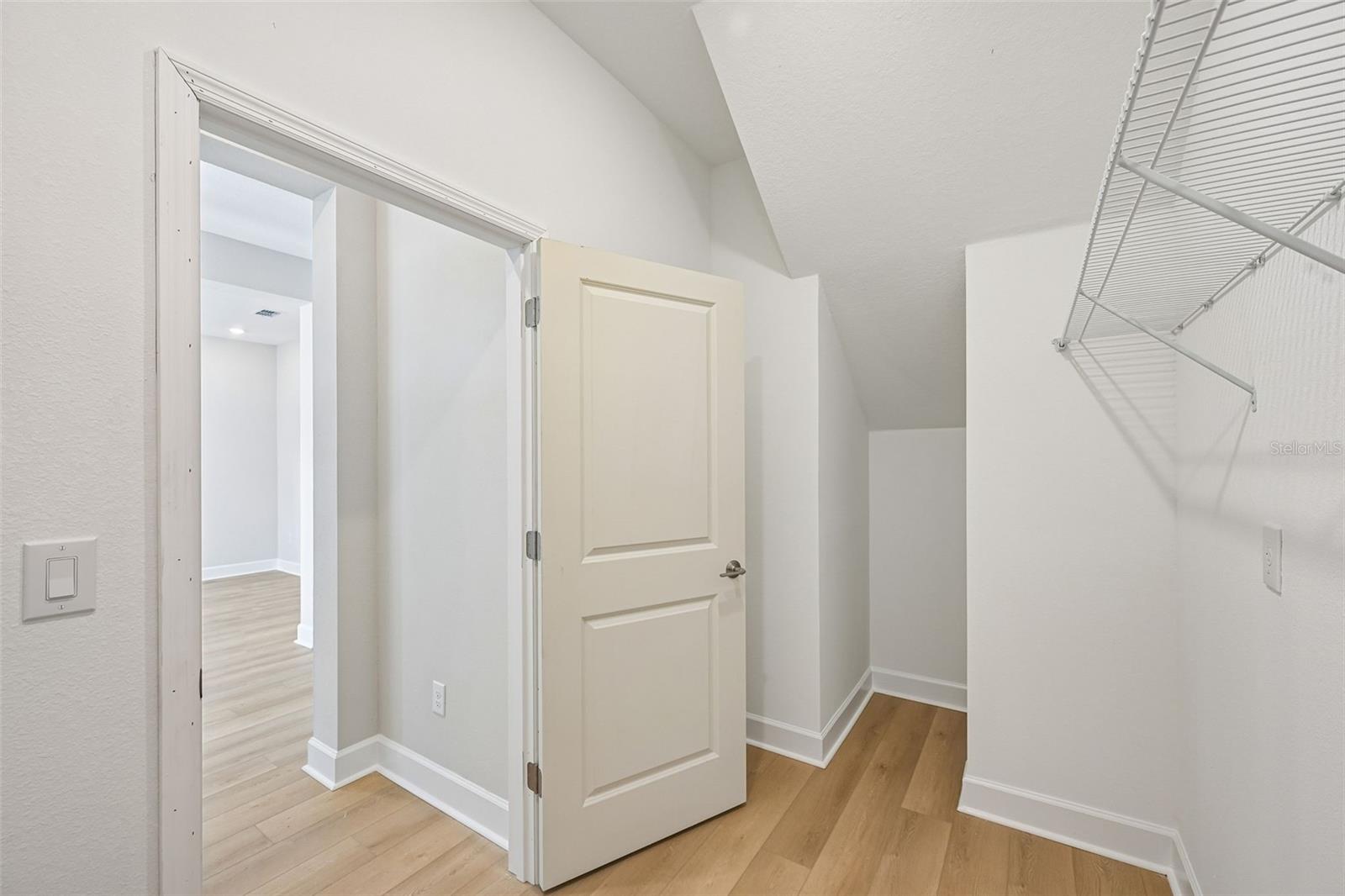 7057 FOXBORO WAY — photo 20