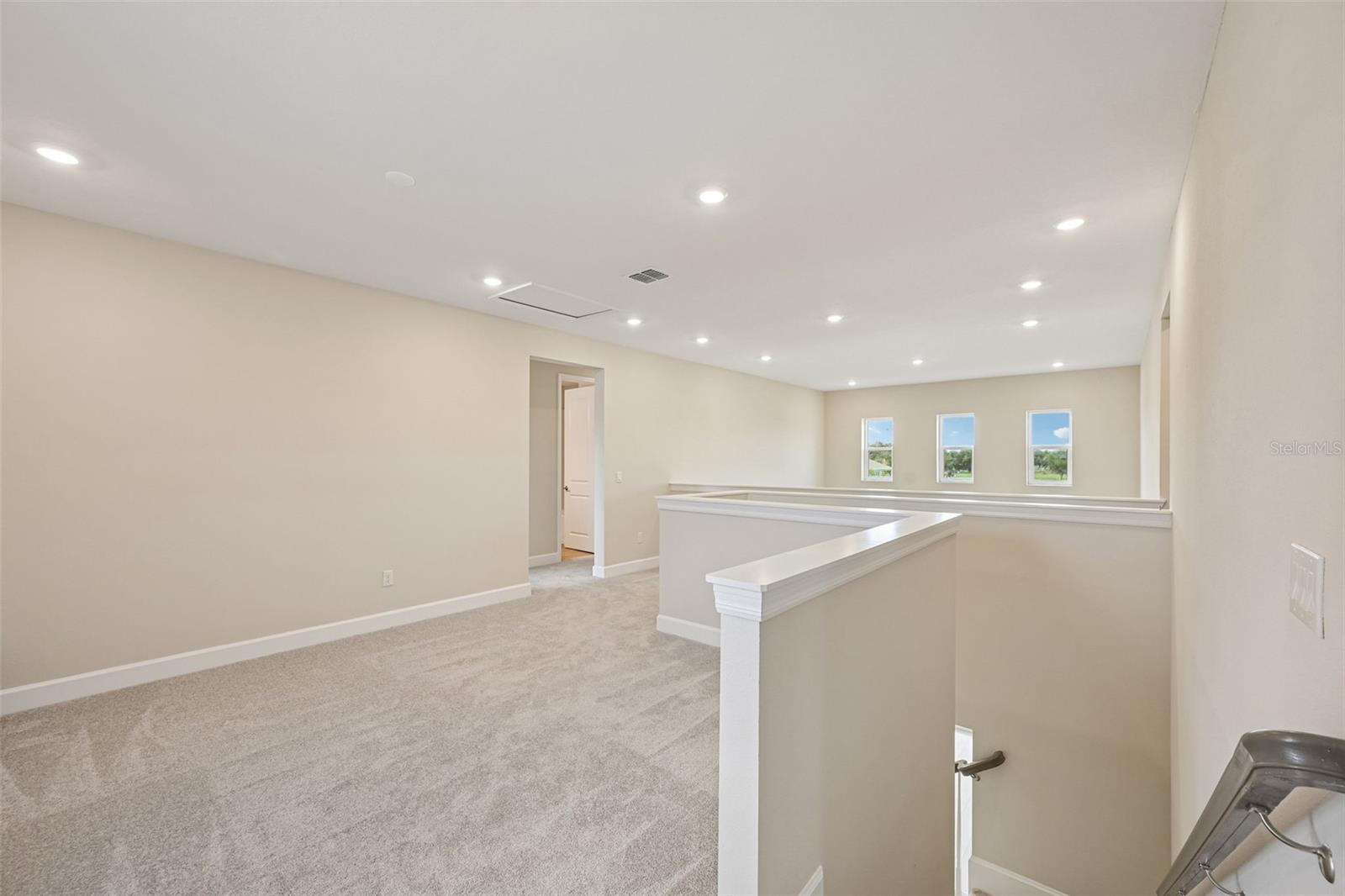 7057 FOXBORO WAY — photo 22