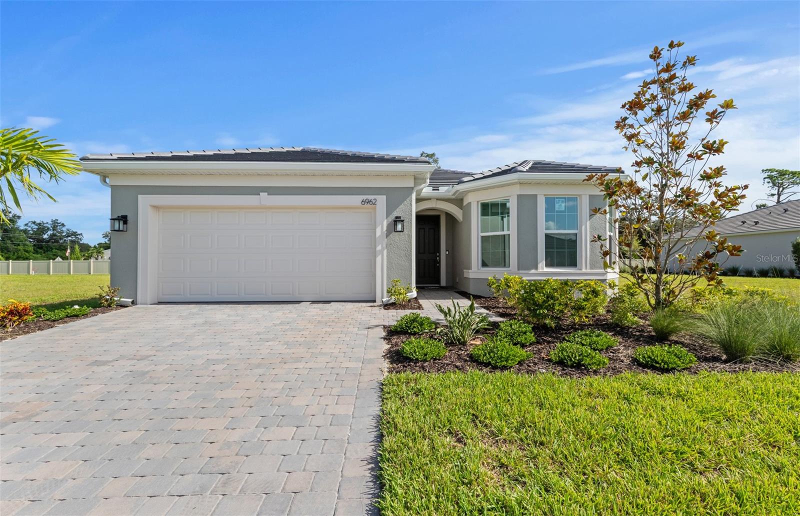 6962 MINNEOLA CT — photo 2