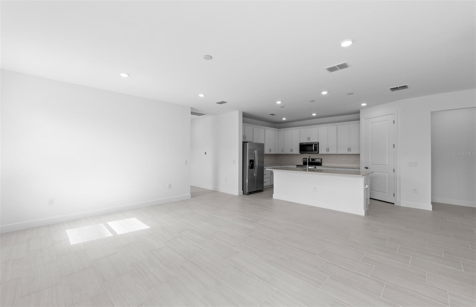 6962 MINNEOLA CT — photo 12