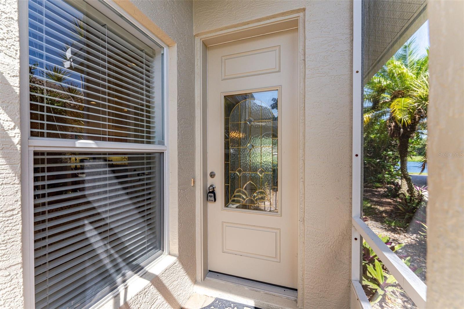 1050 YOSEMITE DR — photo 5