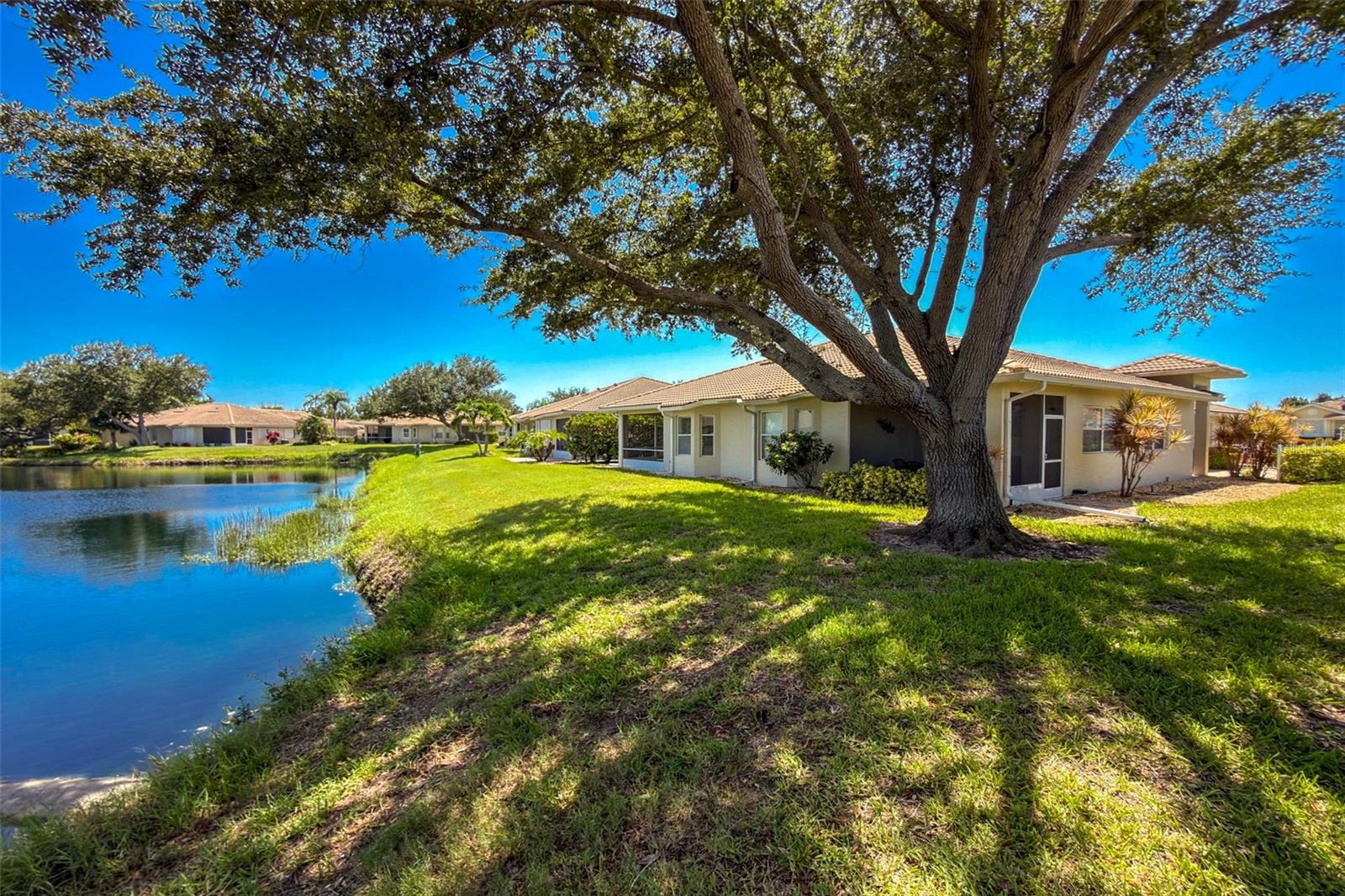 1050 YOSEMITE DR — photo 36