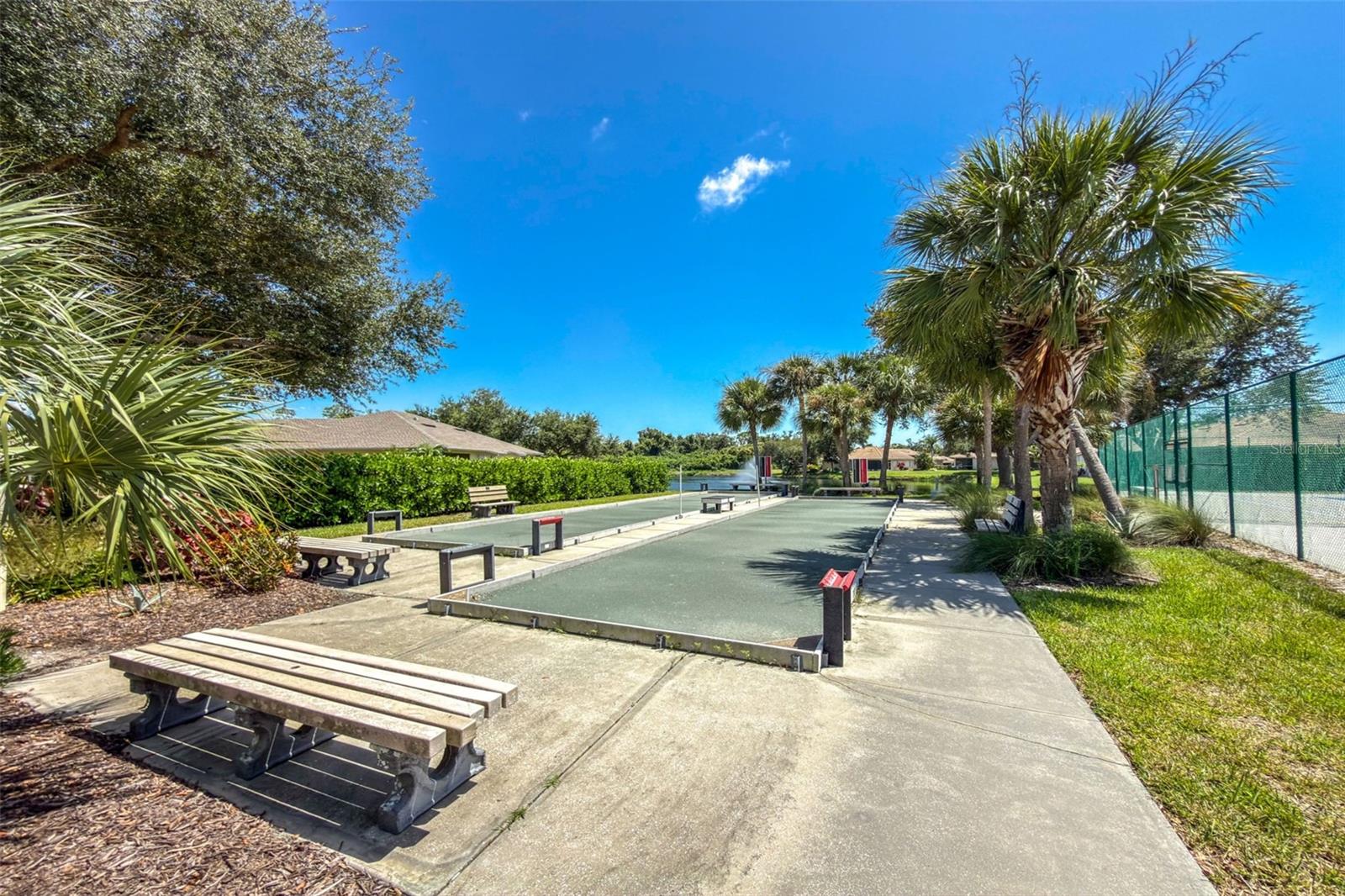 1050 YOSEMITE DR — photo 45