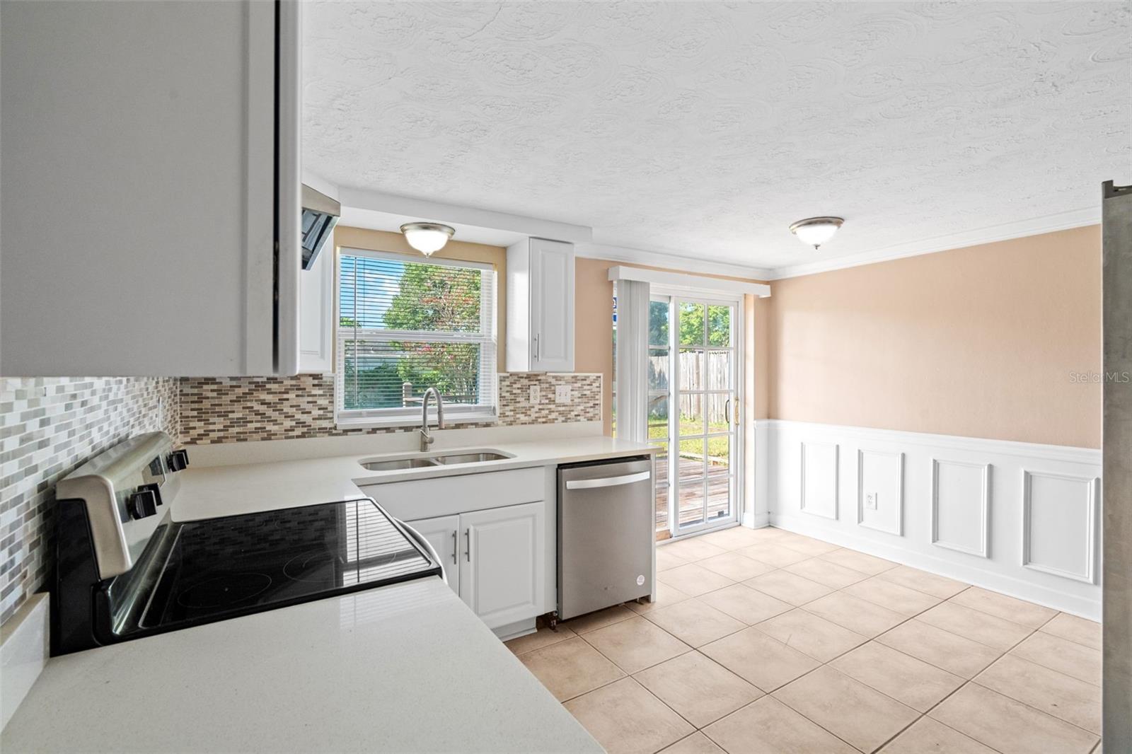3522 ALLANDALE DR — photo 7