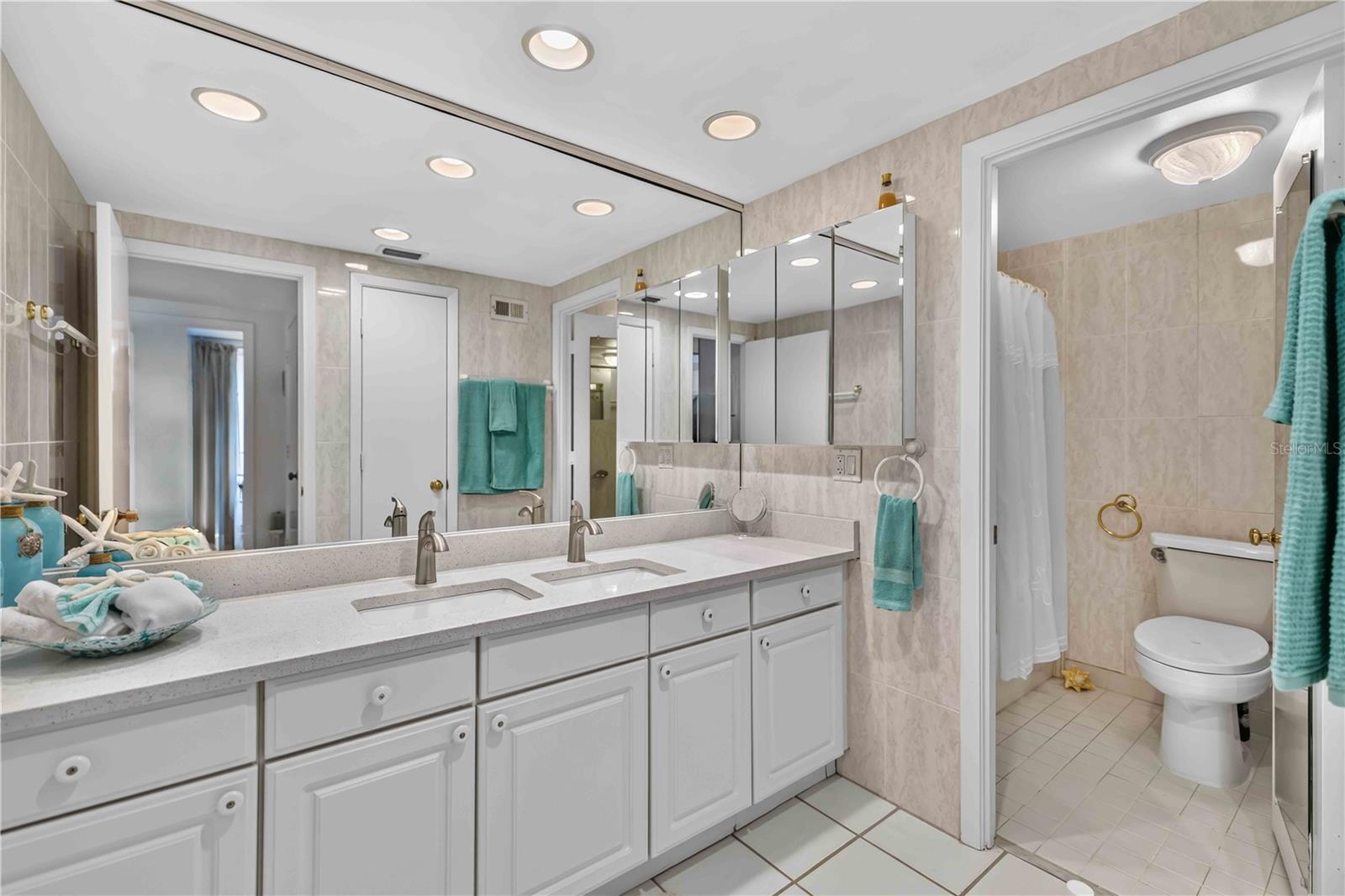 1212 BEN FRANKLIN DR #1205 — photo 22