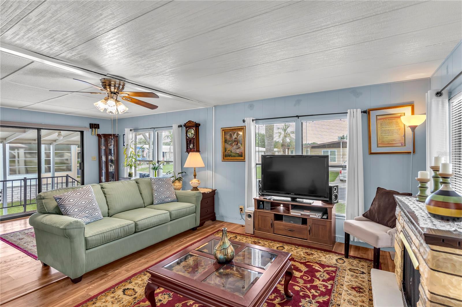 38546 STAFFORD DR — photo 4