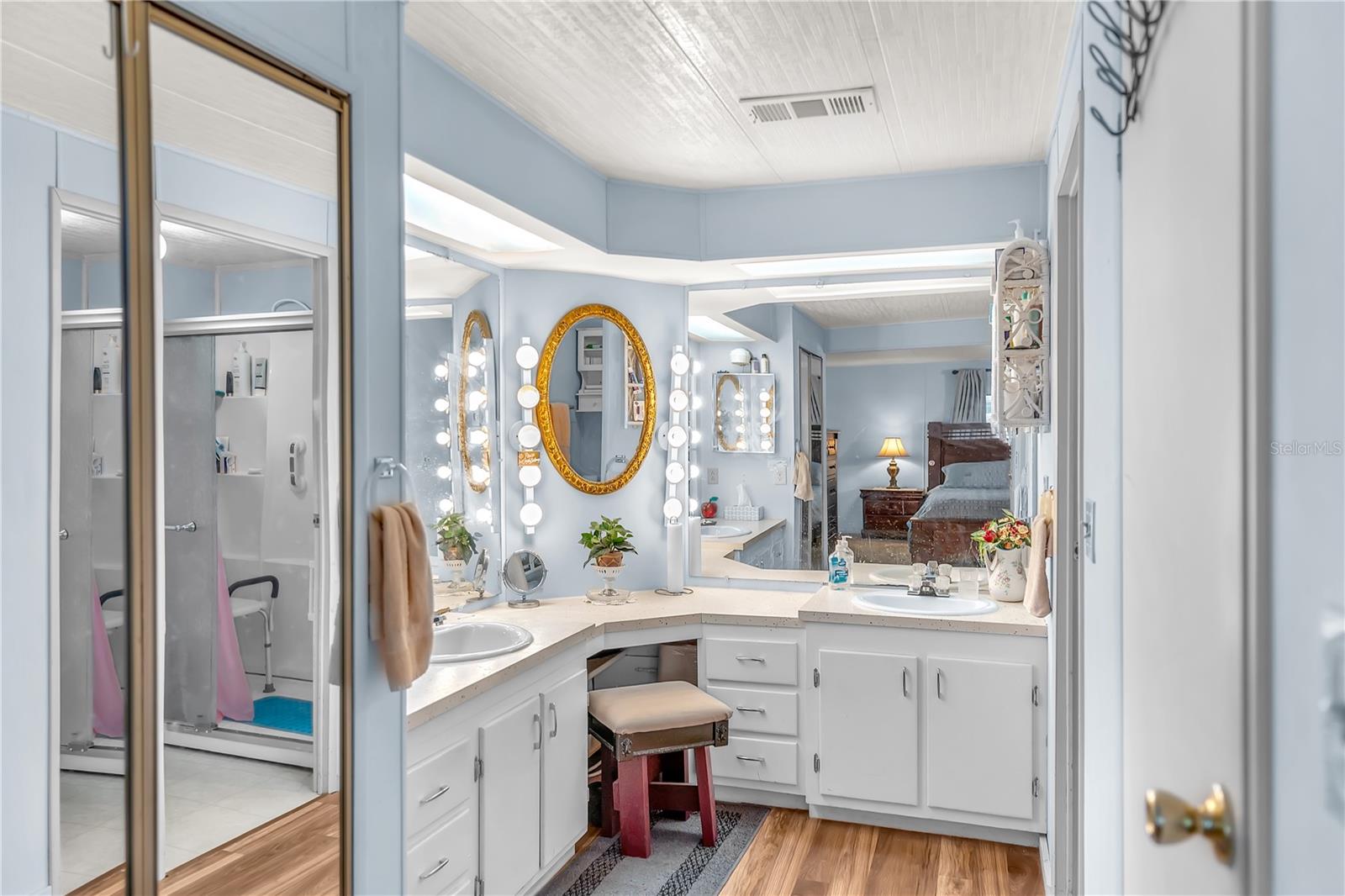 38546 STAFFORD DR — photo 17