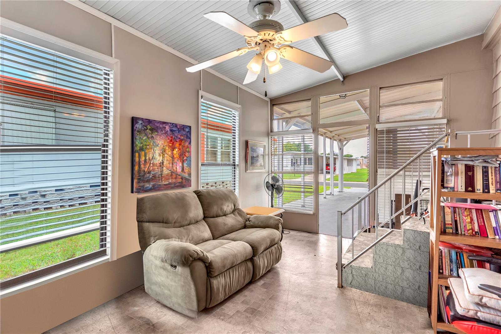38546 STAFFORD DR — photo 26