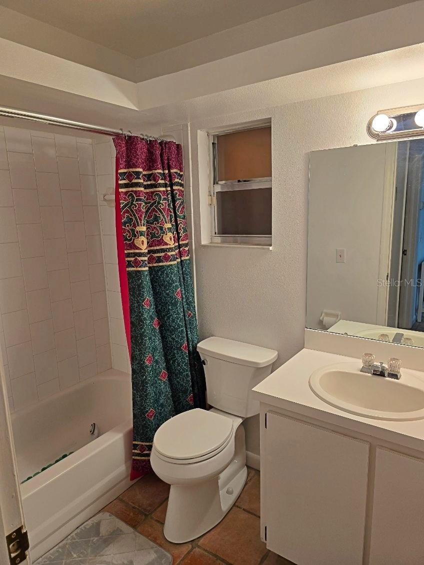 7806 ALAFIA RIDGE RD — photo 16