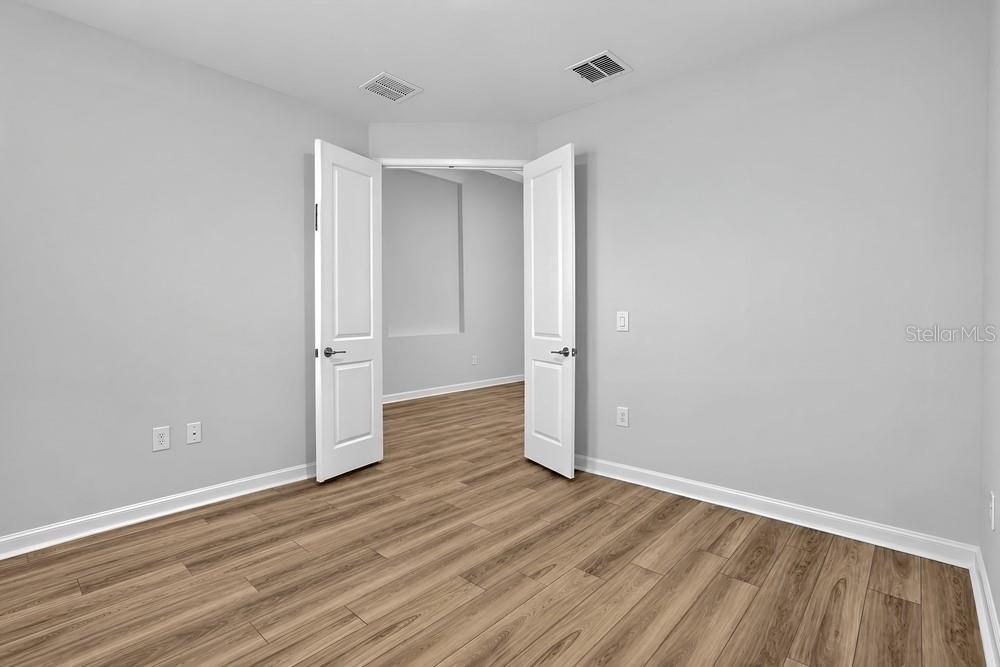 14246 SAWMILL ST — photo 11
