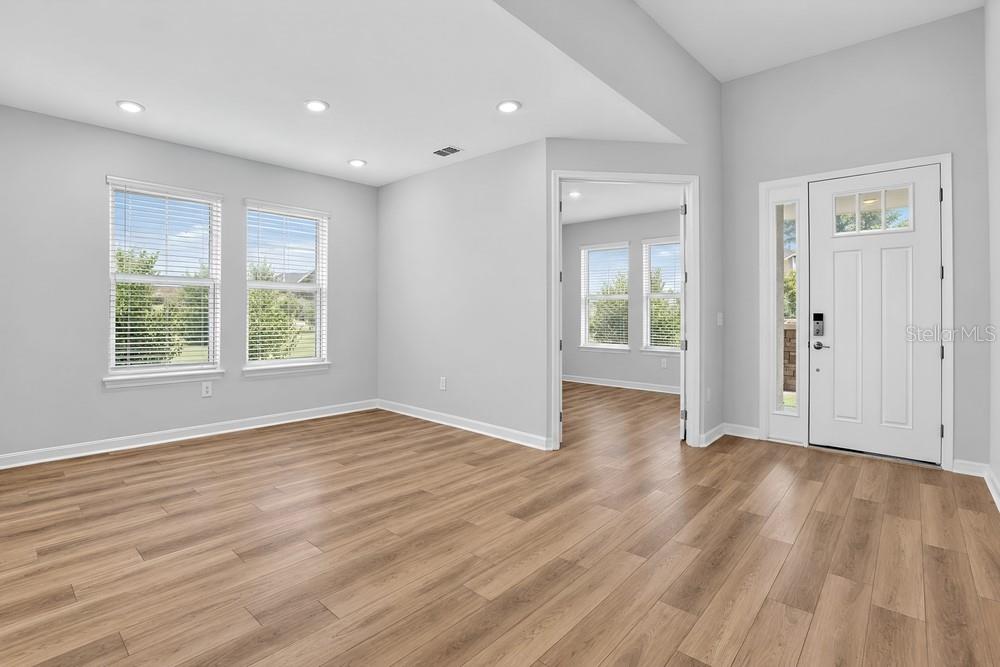 14246 SAWMILL ST — photo 6