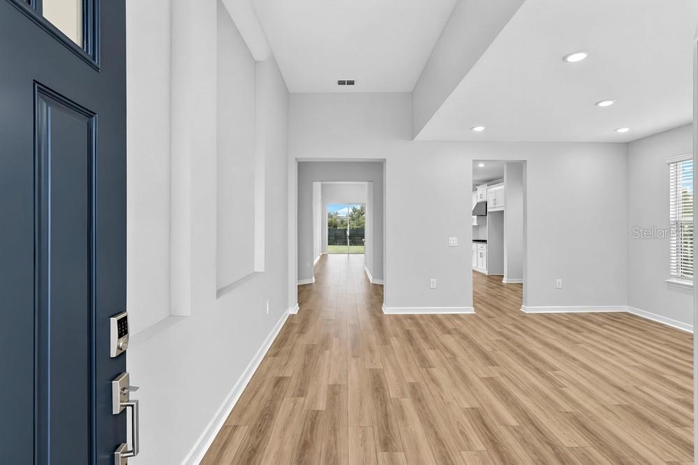 14246 SAWMILL ST — photo 5