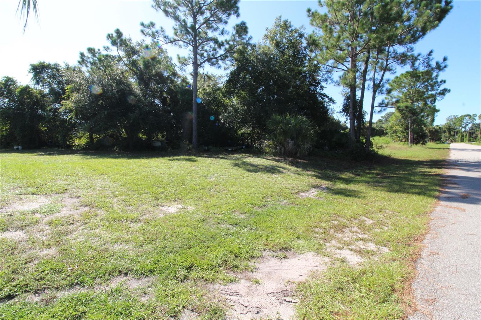 CHAMRADE RD — photo 5