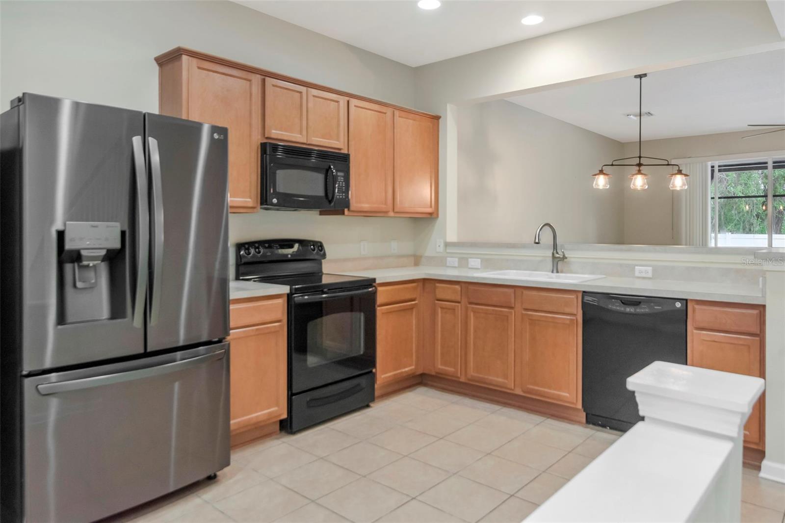10208 ESTERO BAY LN — photo 12