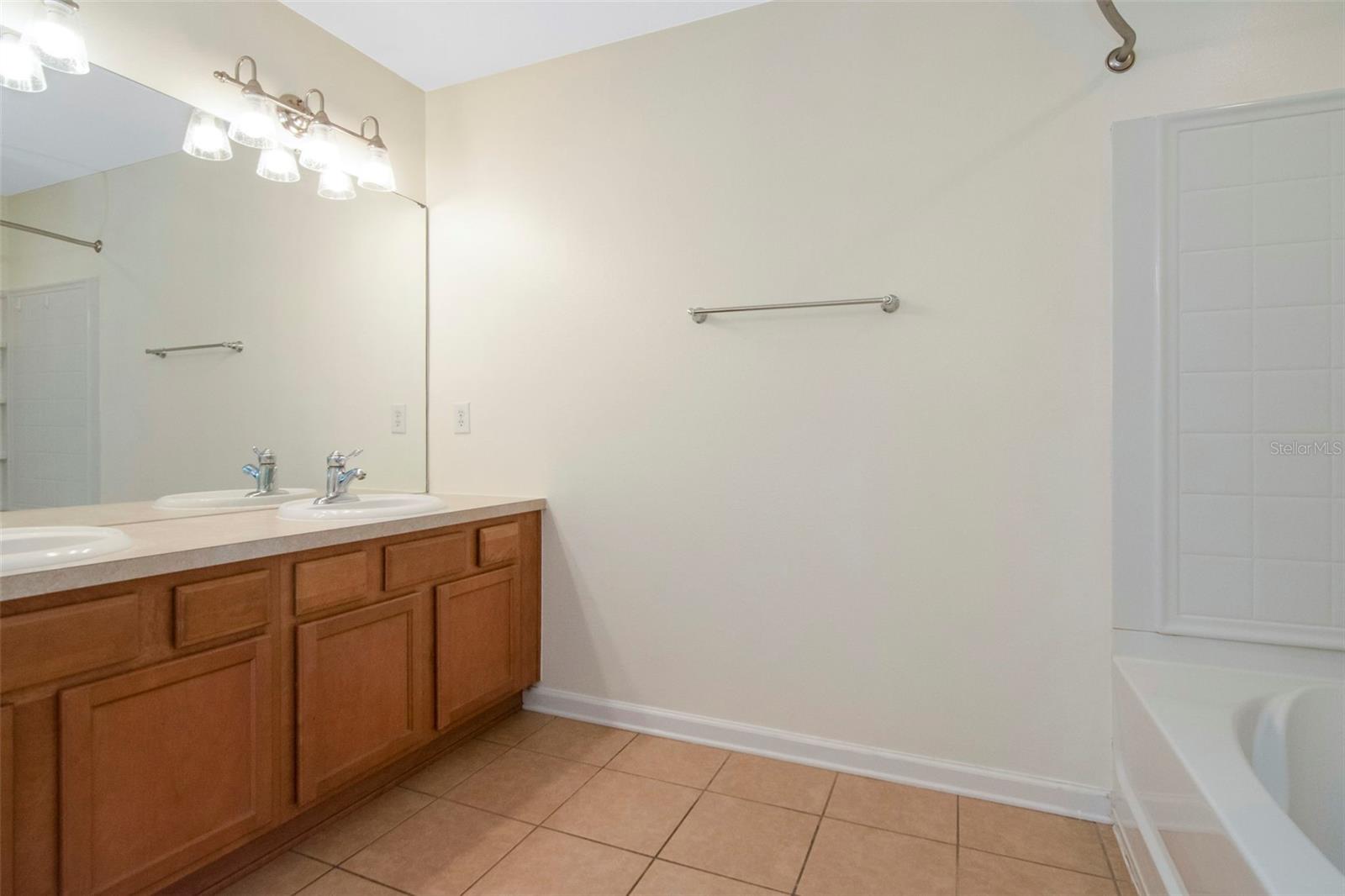 10208 ESTERO BAY LN — photo 29