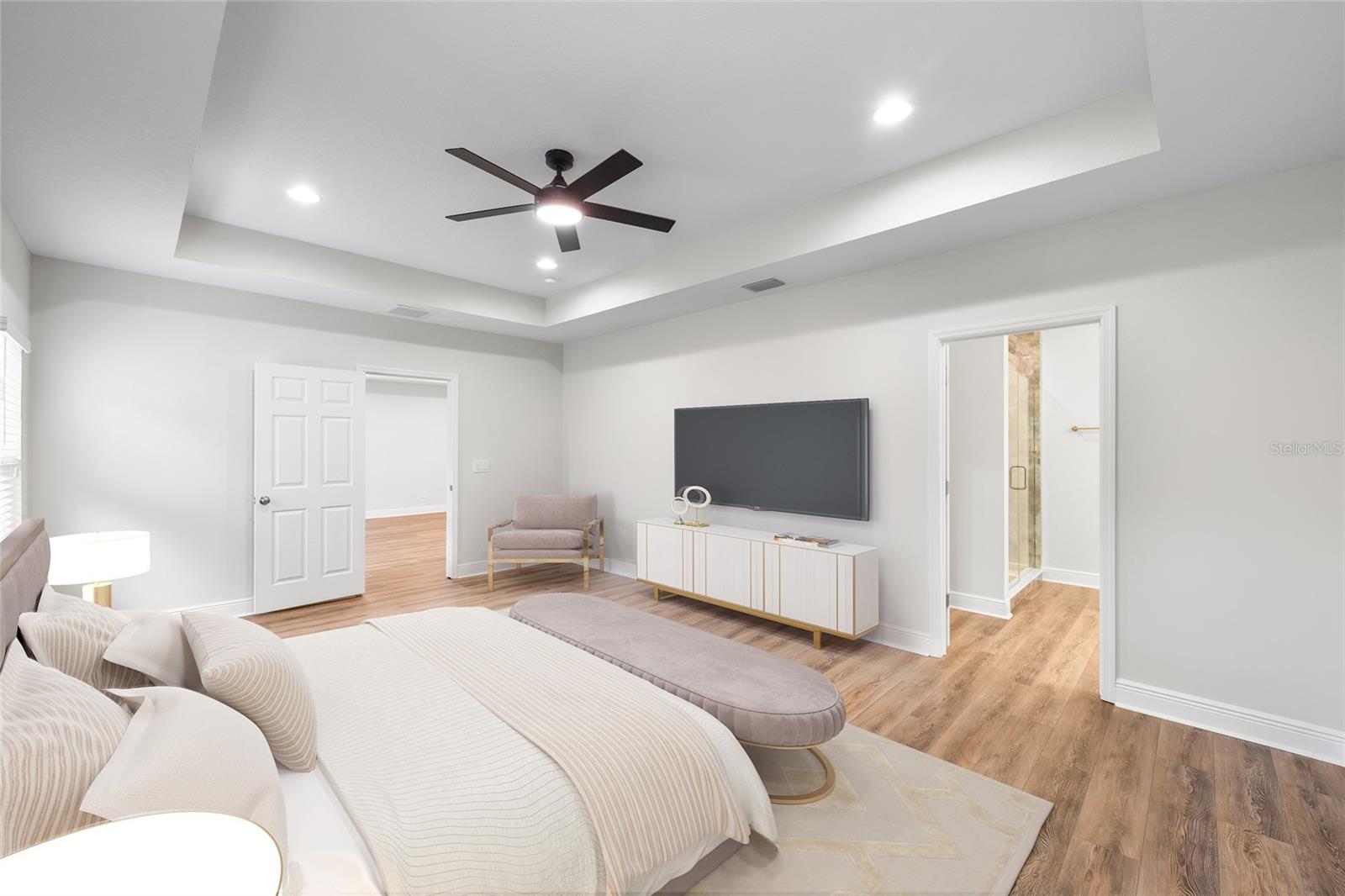 5540 PATANO LOOP — photo 3