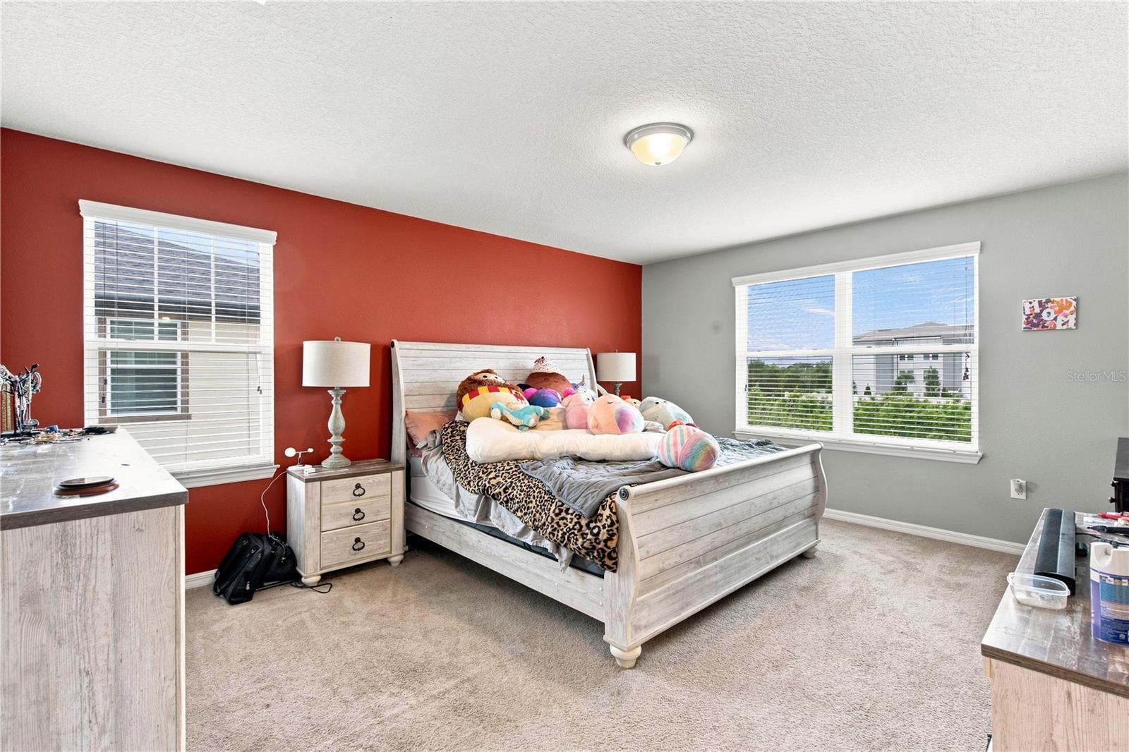 9237 HILLCROFT DR — photo 30