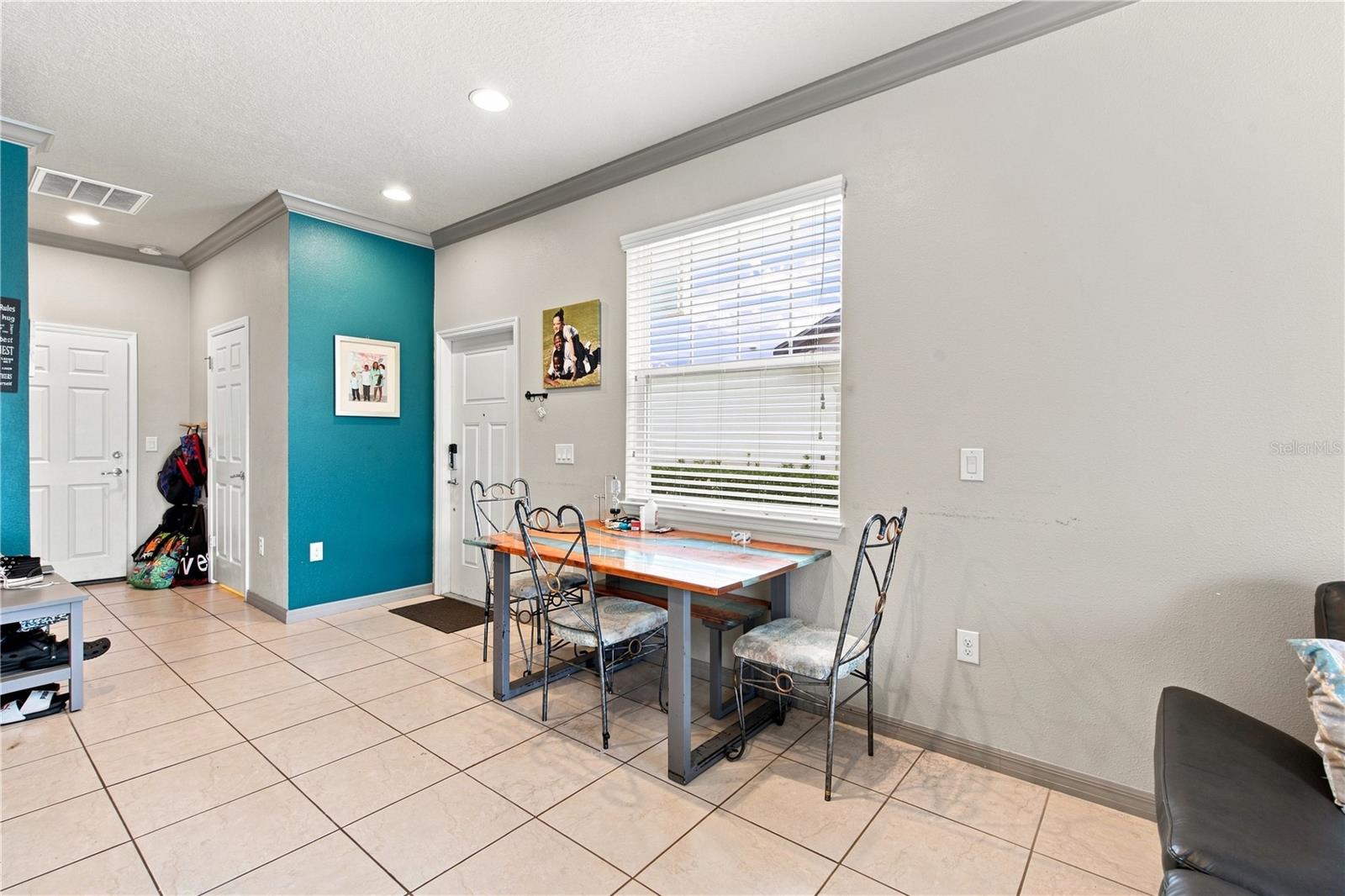 9237 HILLCROFT DR — photo 13