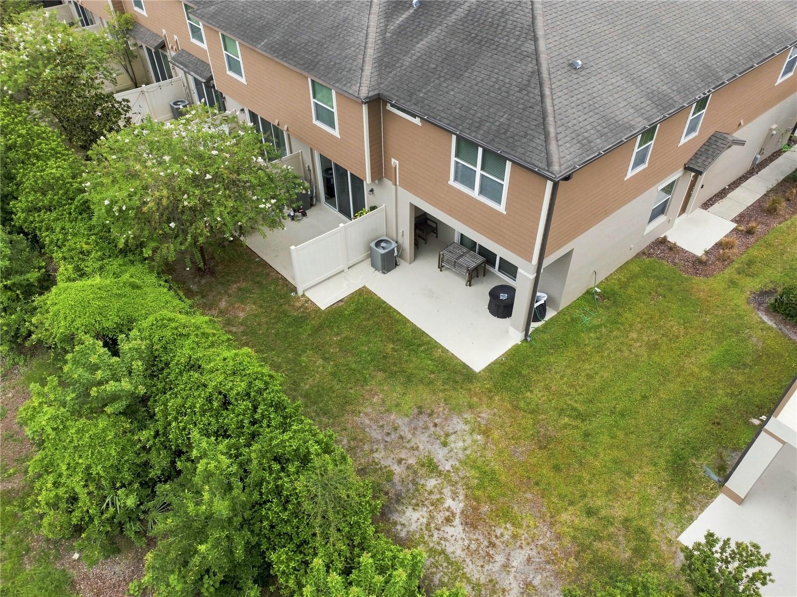 9237 HILLCROFT DR — photo 11