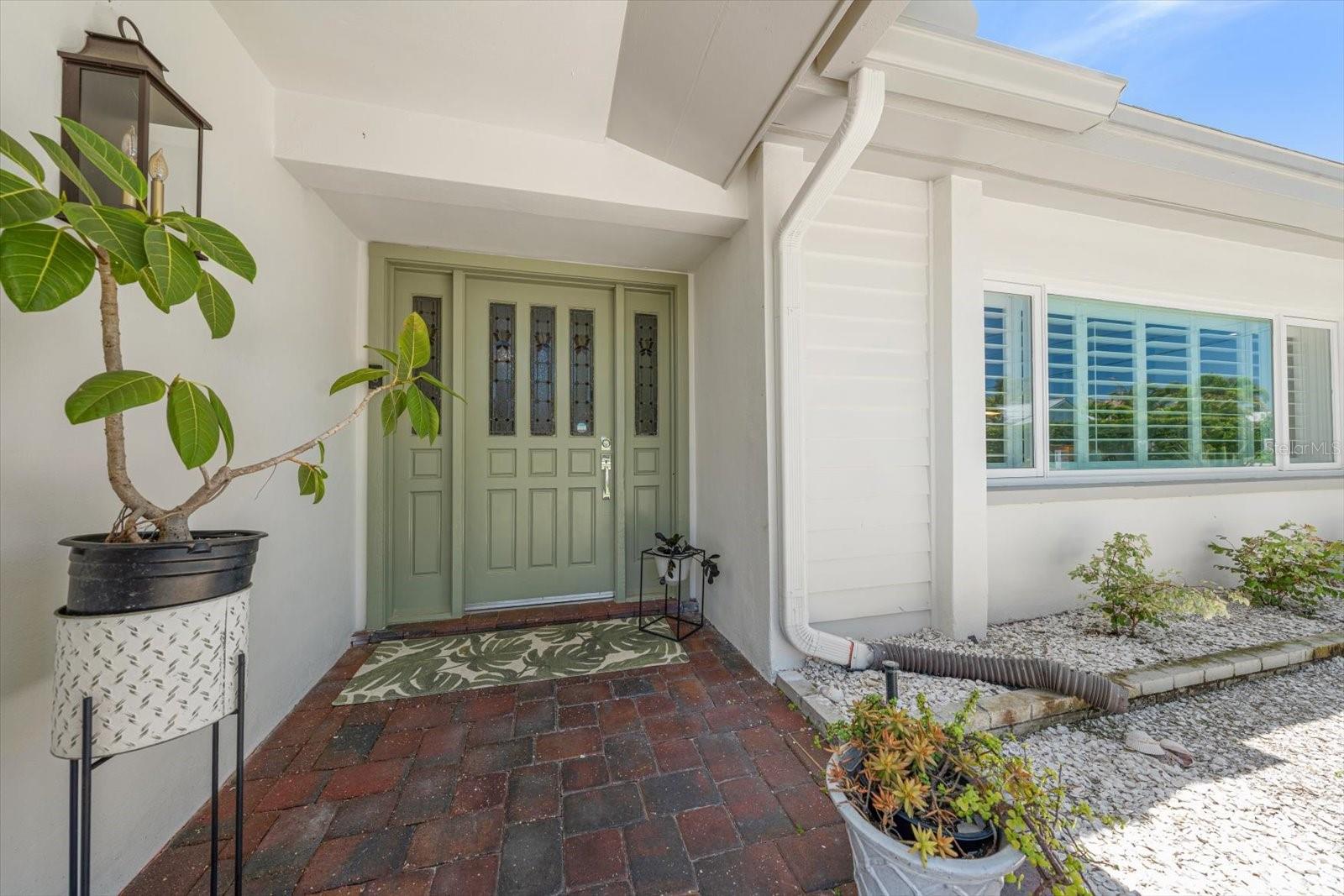 821 JACARANDA DR — photo 7