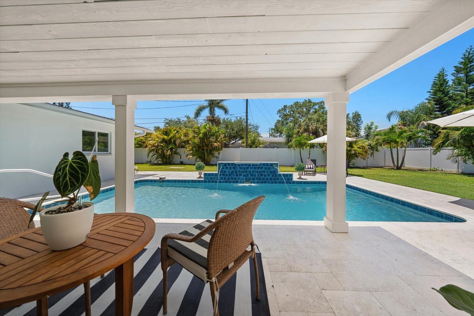 821 JACARANDA DR — photo 28