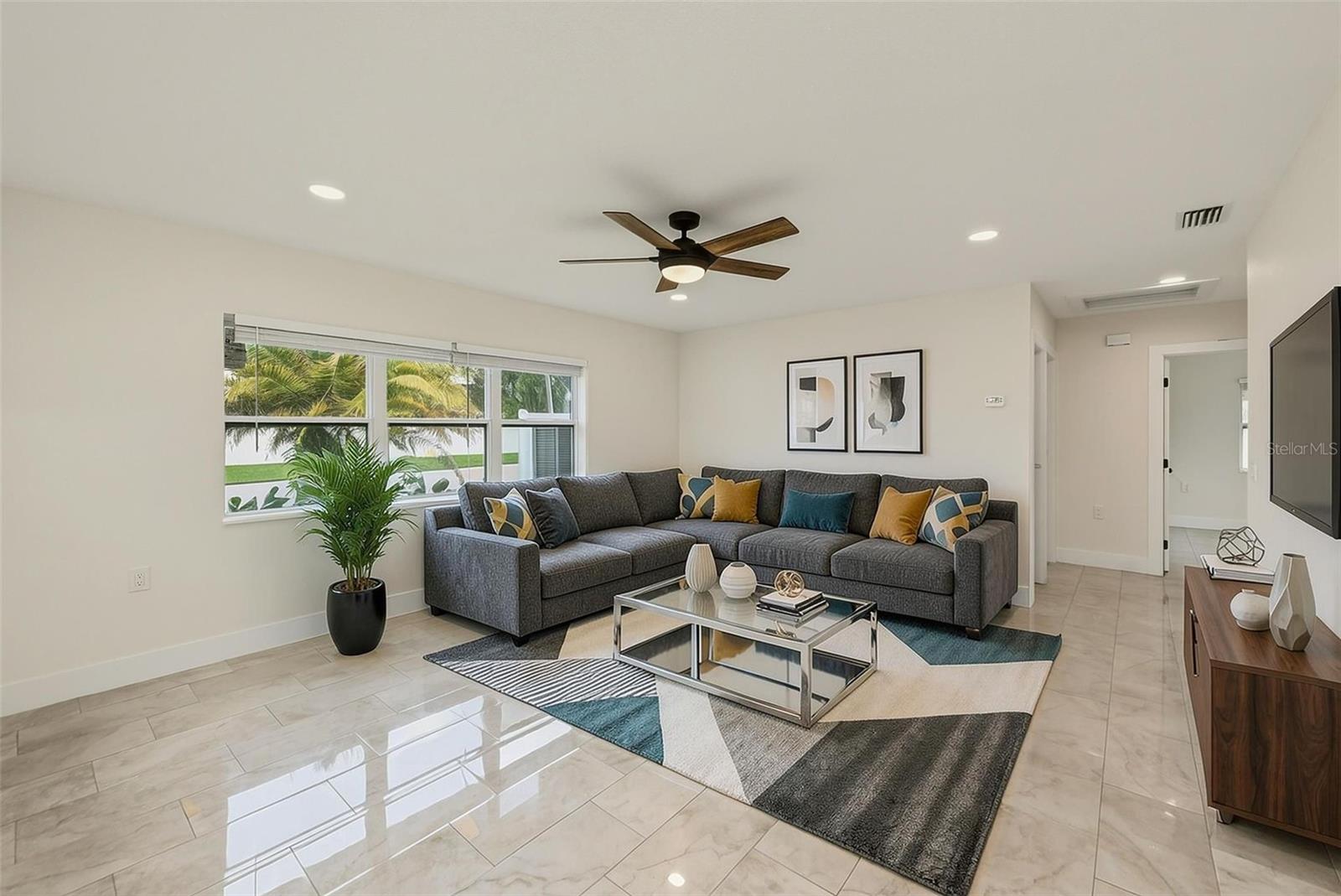 2425 BAYWOOD DR E — photo 27