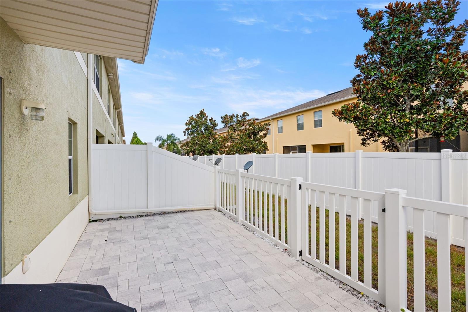 9722 TRUMPET VINE LOOP — photo 22