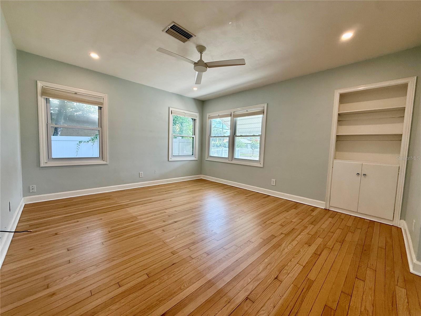408 PRINCESS ST — photo 14