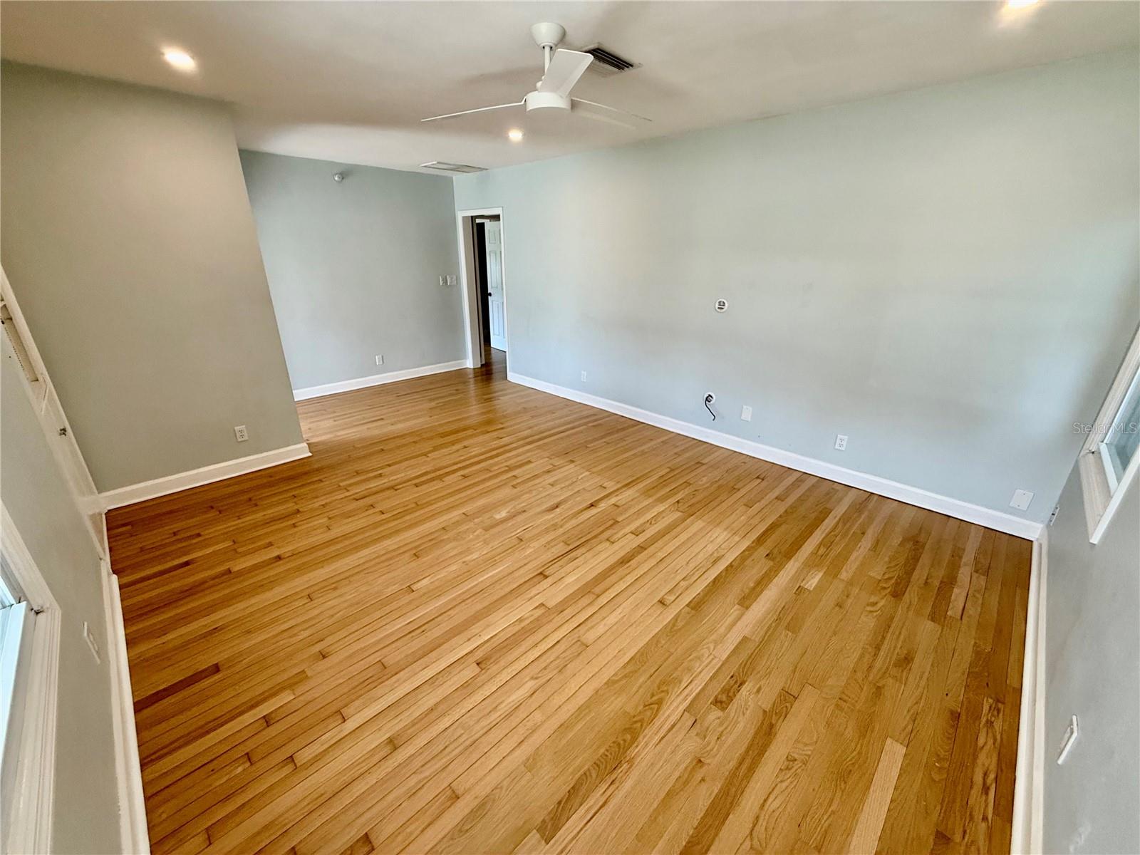 408 PRINCESS ST — photo 15