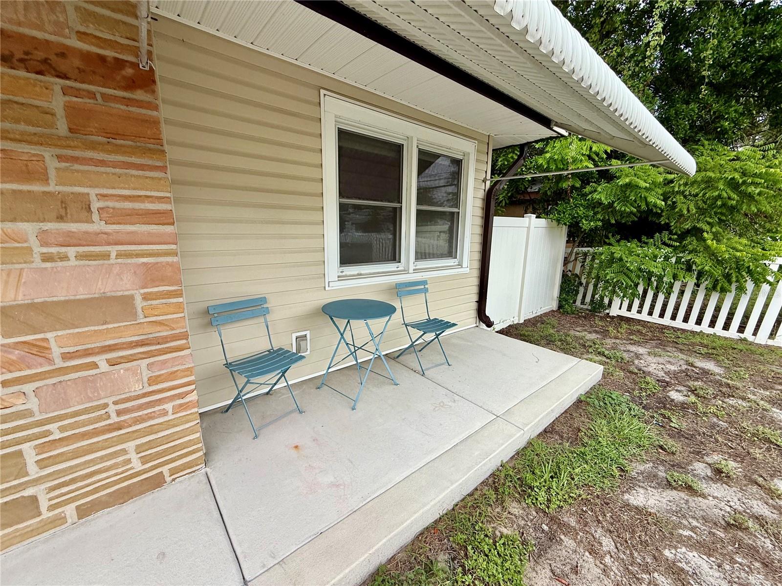 408 PRINCESS ST — photo 5