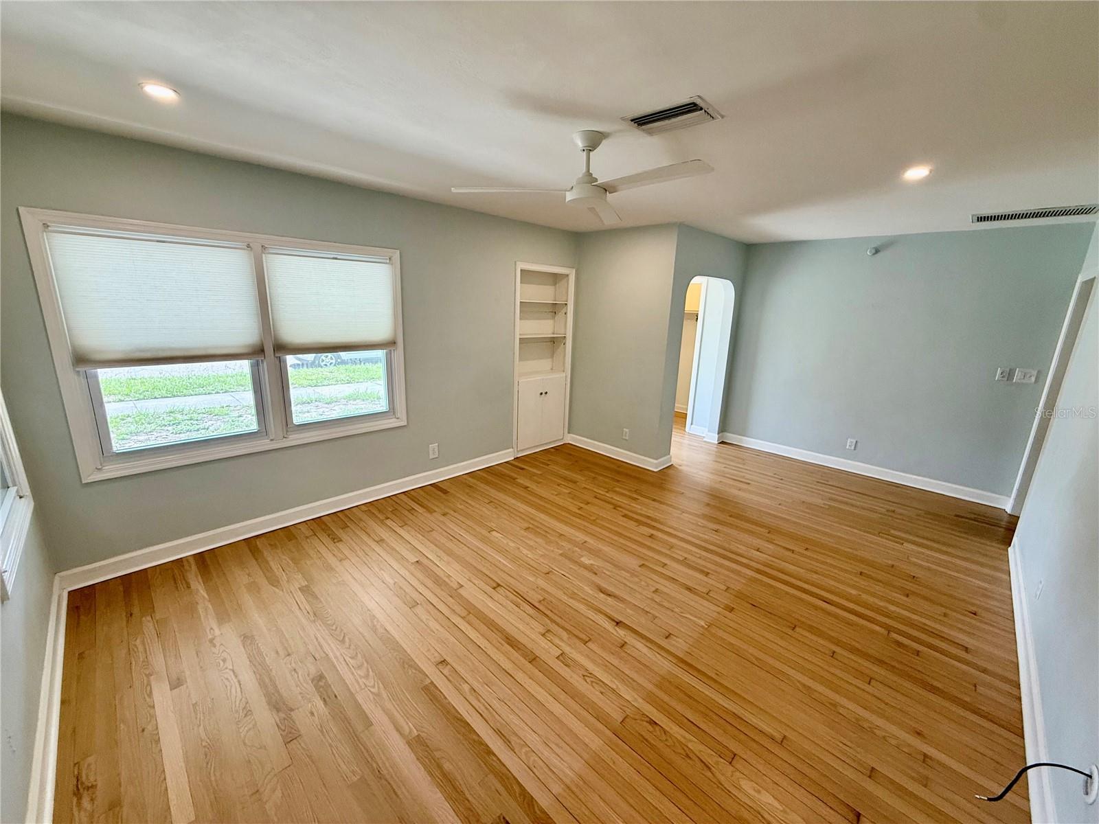 408 PRINCESS ST — photo 16
