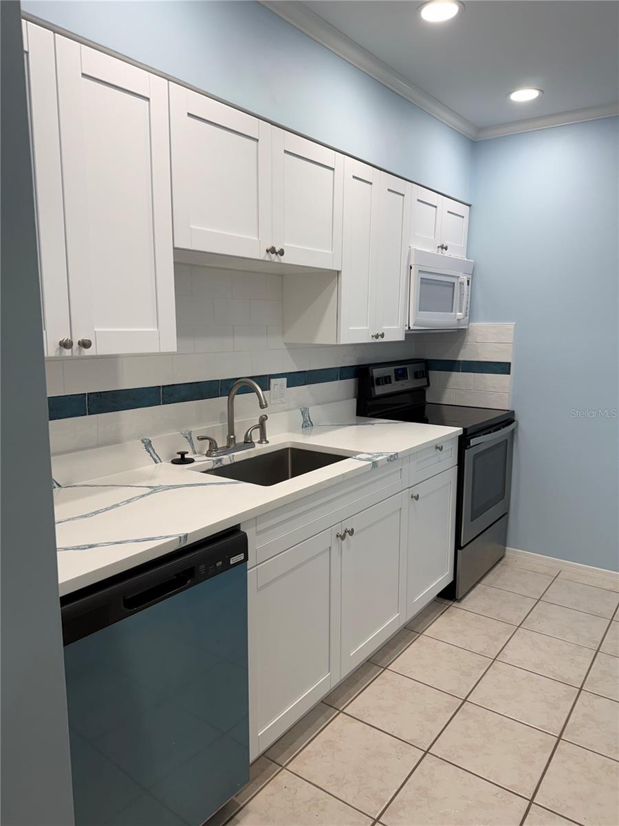 179 MEDALLION BLVD #D — photo 15