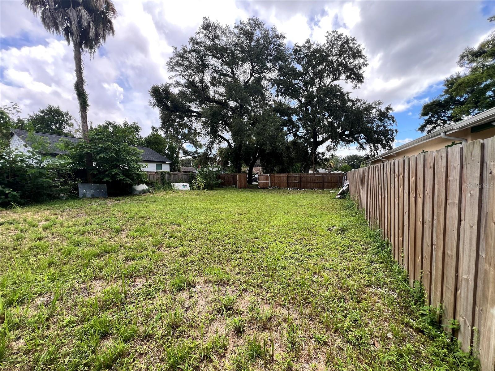 8508 N 9TH ST — photo 5
