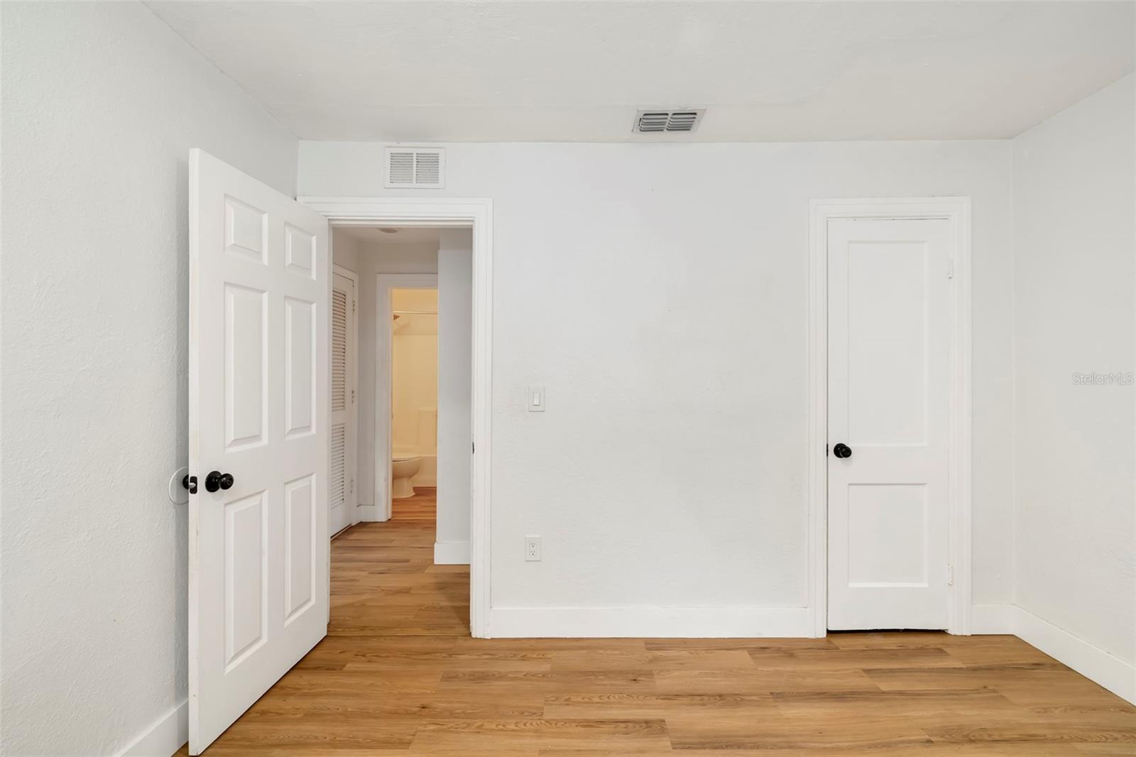 1636 PRESCOTT ST S — photo 26