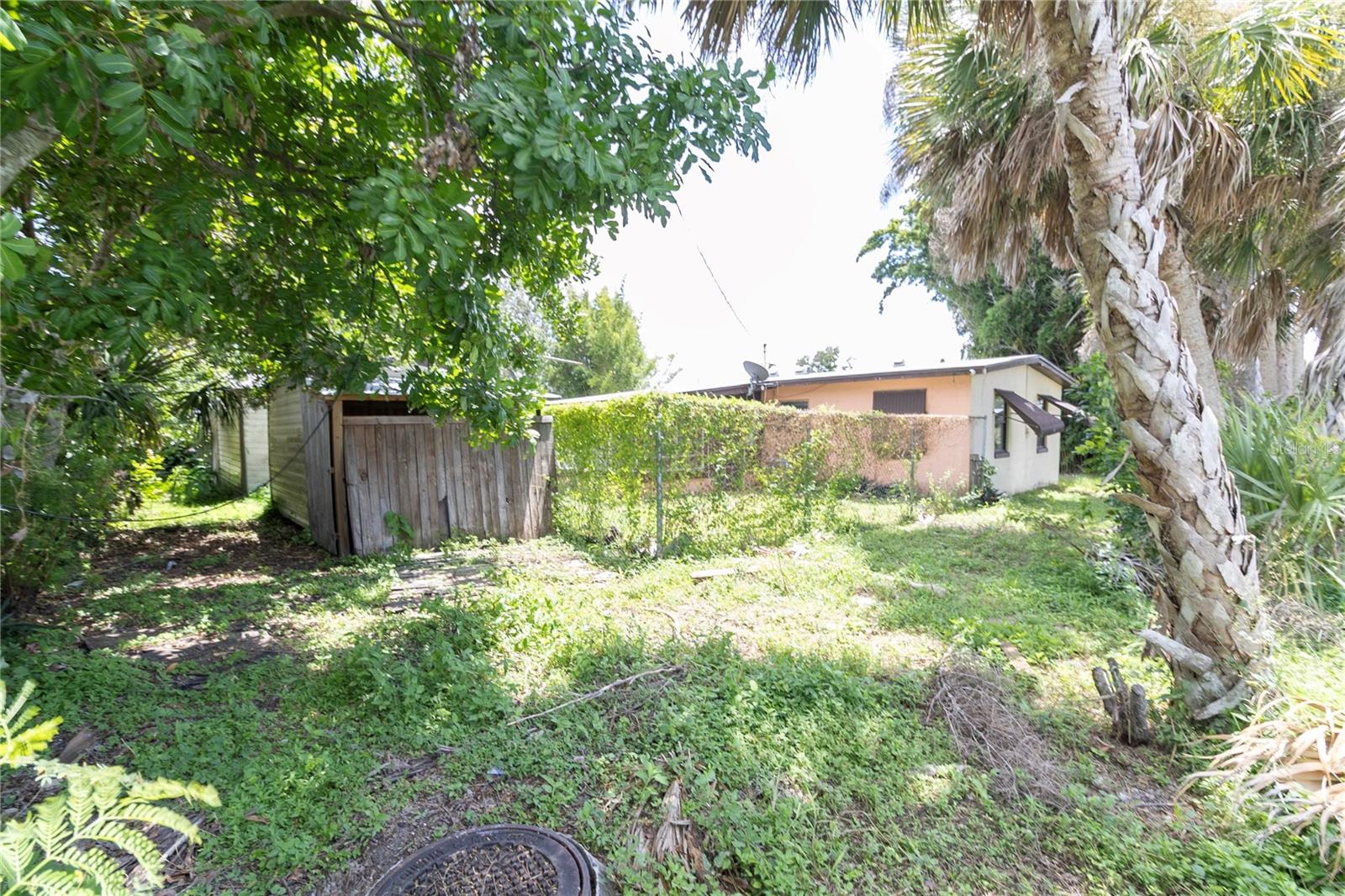 8338 BUMFORD AVE — photo 8