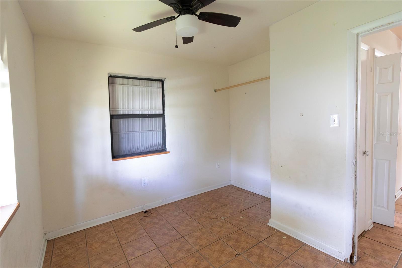 8338 BUMFORD AVE — photo 21