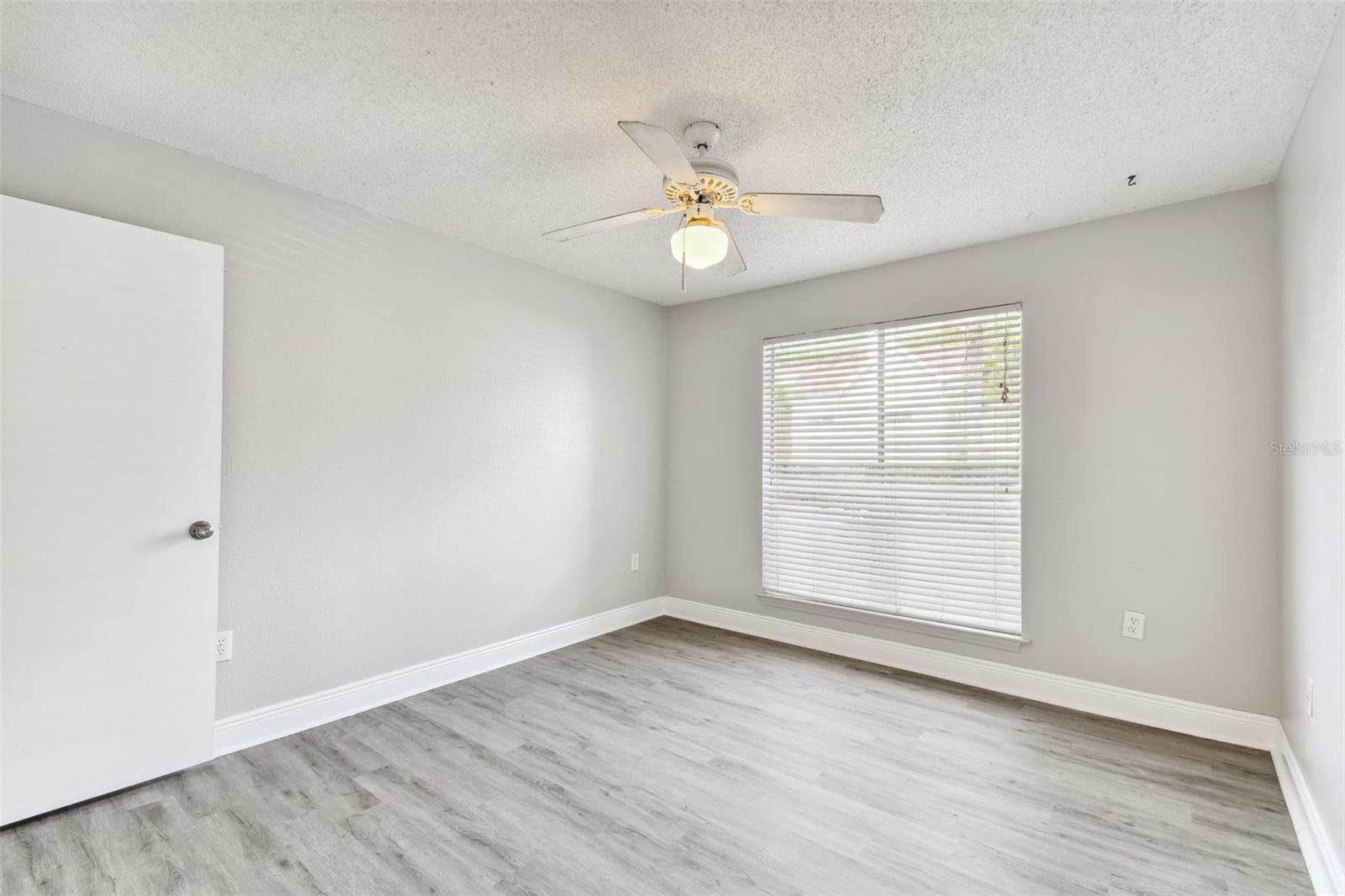 9481 HIGHLAND OAK DR #303 — photo 10