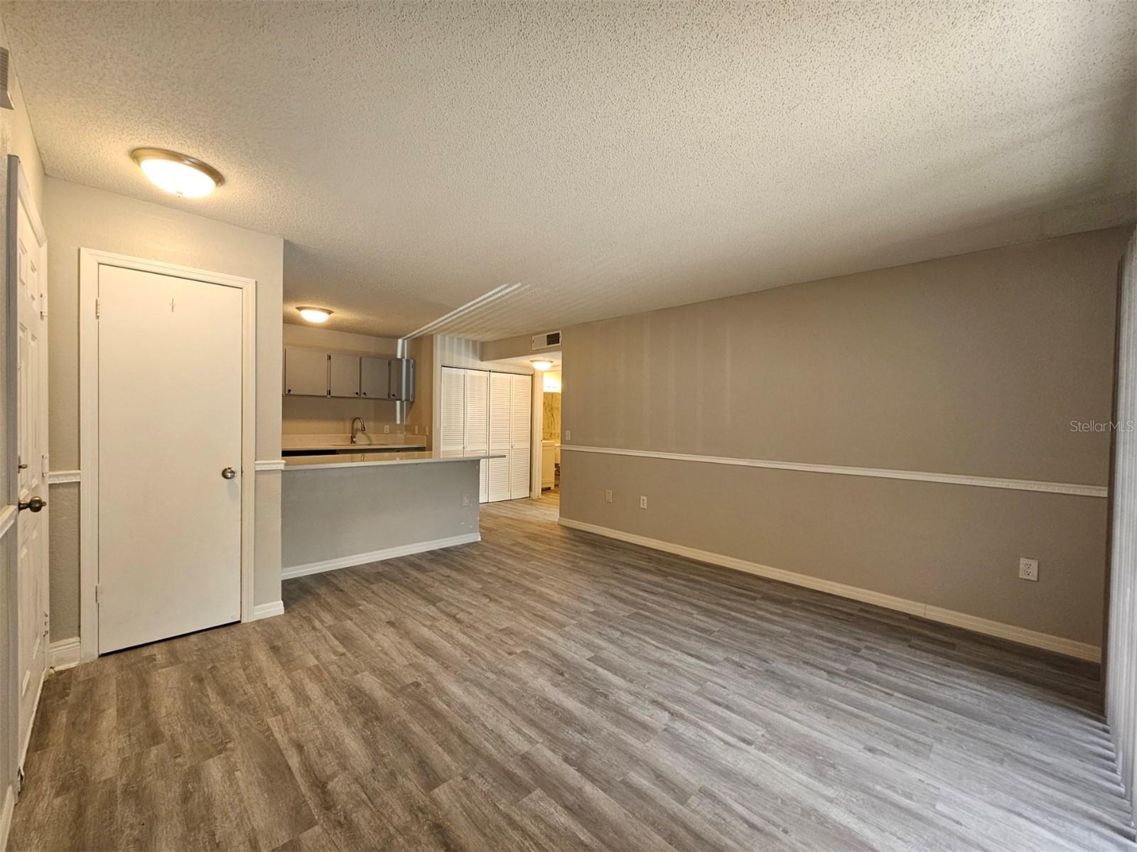 9481 HIGHLAND OAK DR #303 — photo 4