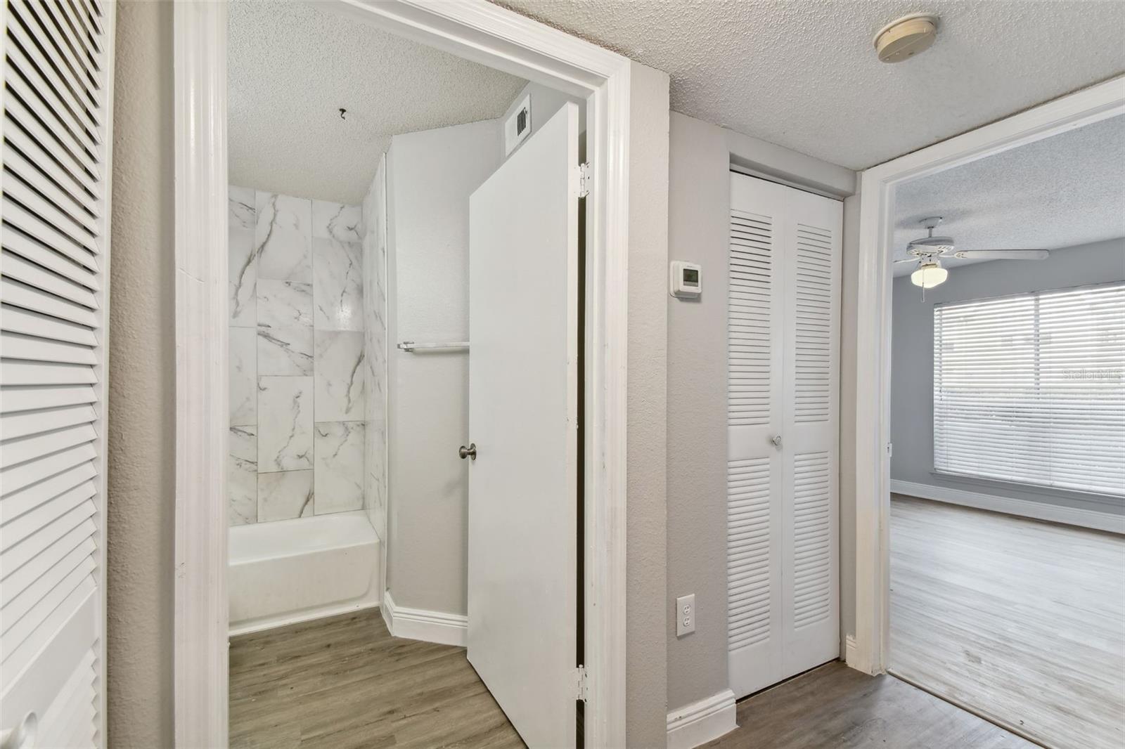 9481 HIGHLAND OAK DR #303 — photo 9