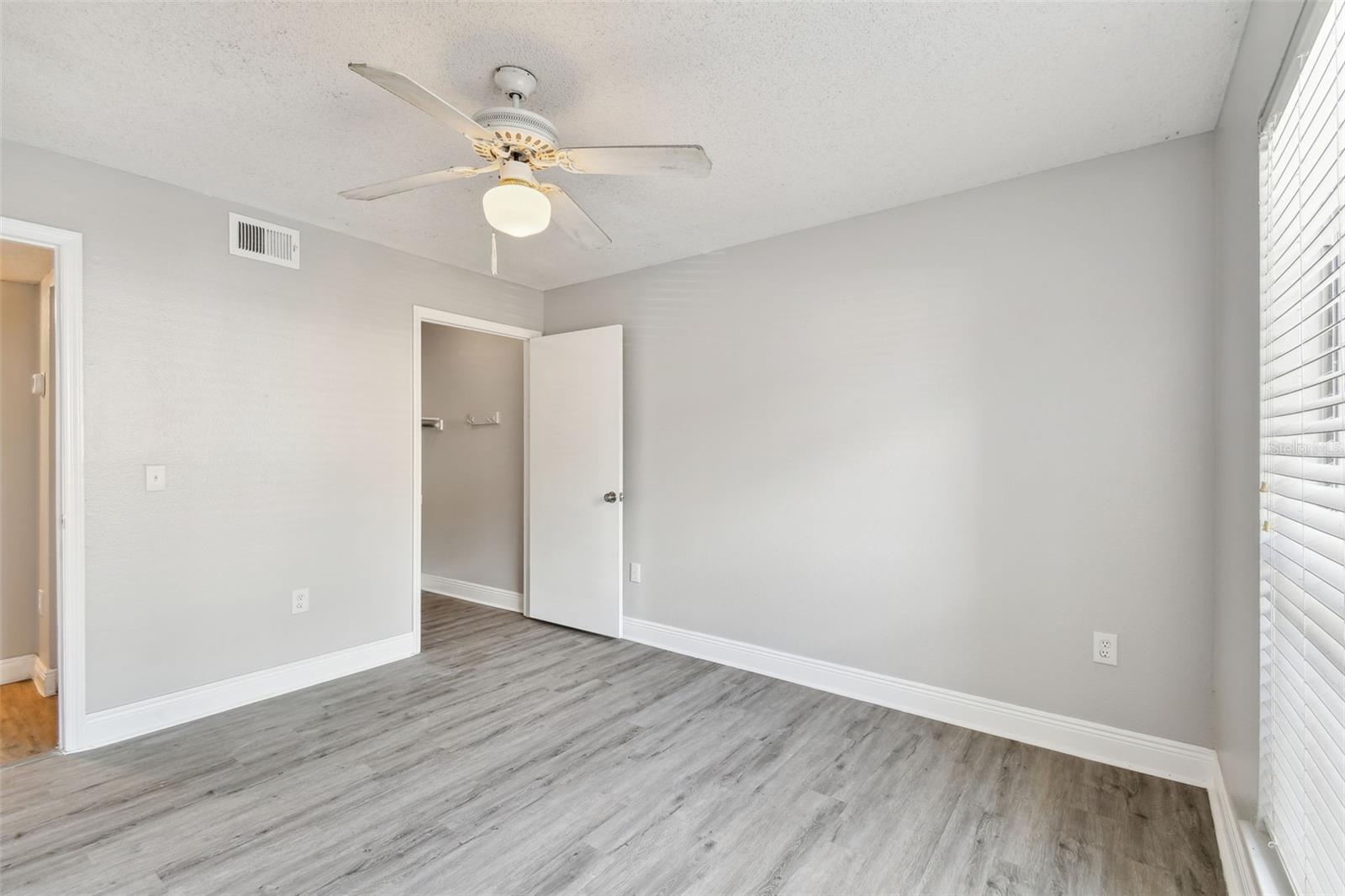 9481 HIGHLAND OAK DR #303 — photo 11