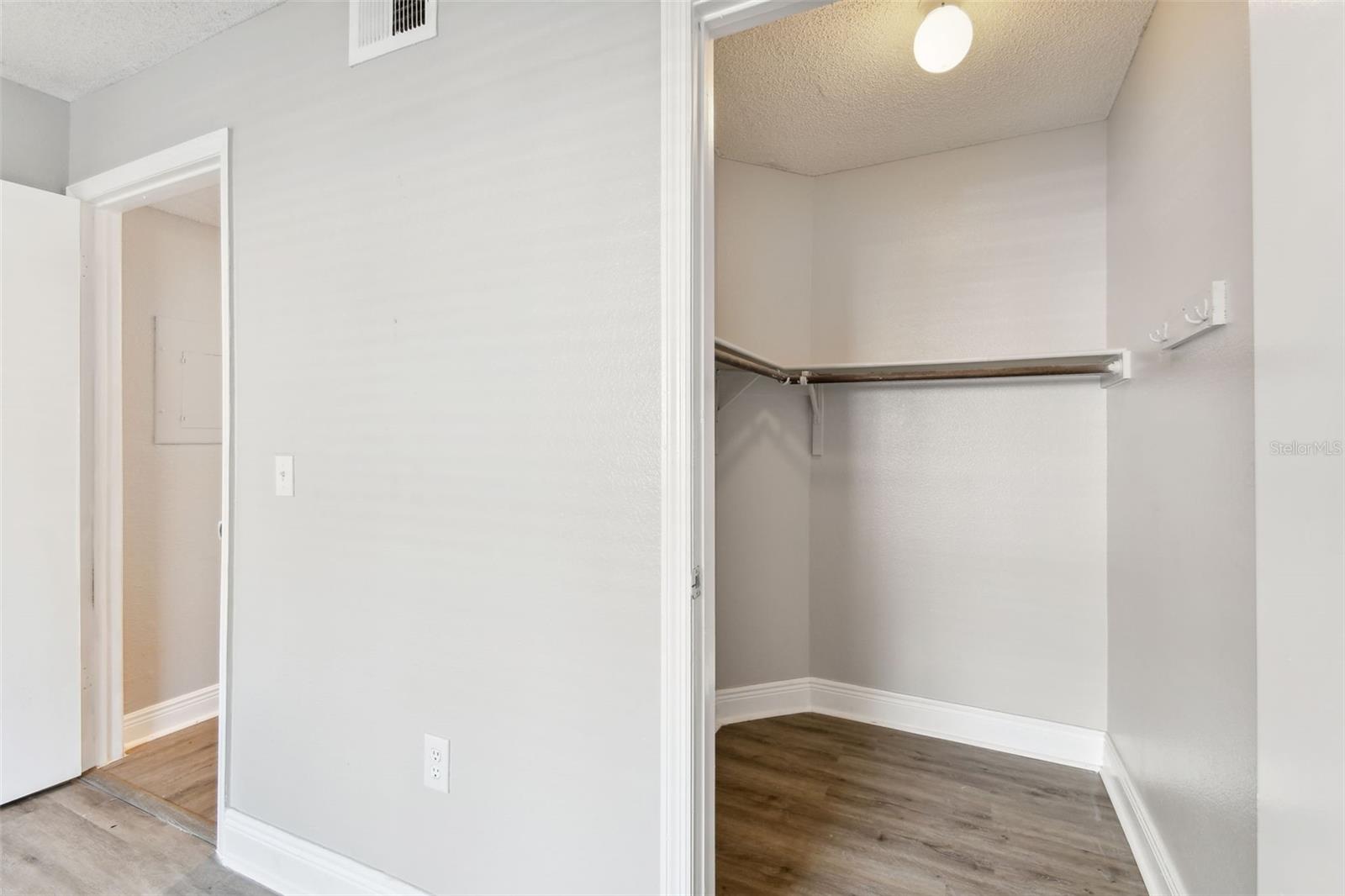 9481 HIGHLAND OAK DR #303 — photo 13