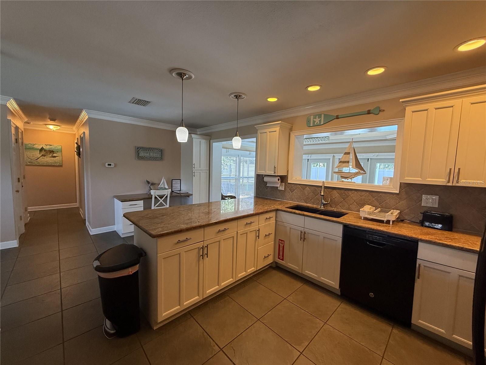2398 NOLAN DR — photo 8