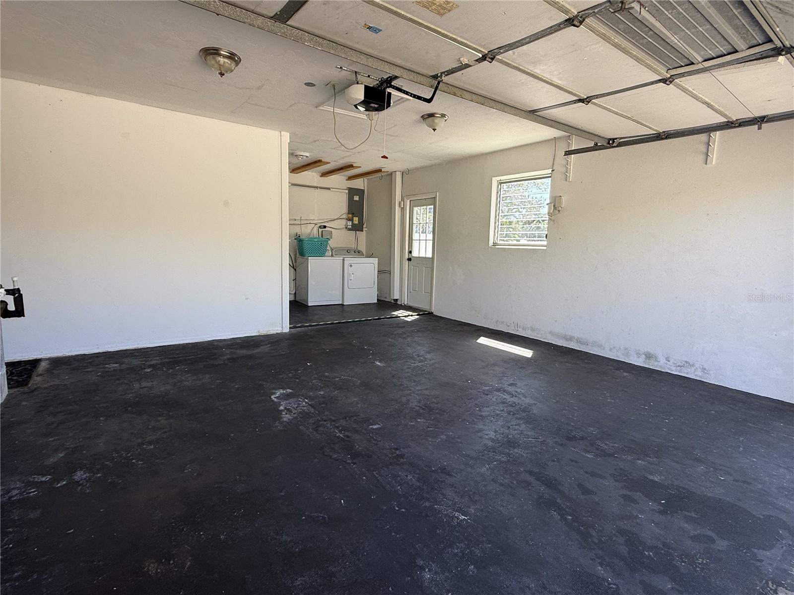 2398 NOLAN DR — photo 33